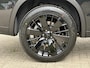 Mitsubishi Outlander 2.4 PHEV Black Edition NIEUW UIT VOORRAAD LEVERBAAR | Parkeersensoren voor- en achter | Stoel ventilatie voor | Plug Inn | Lederen bekleding | Navigatiesysteem | Elektrisch glazen panorama-dak | Climate Control | Adaptieve Cruise Control | 8 jaar fabrieksgarantie