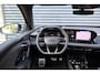 Audi Q6 e-tron 306pk S edition performance 100 kWh | Panoramadak | Bang&Olufsen 3D | Trekhaak | Ambianceverlichting | MMI Bijrijdersdisplay | Stoelverwarming Voor+Achter