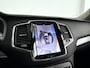Volvo XC90 T8 Recharge AWD Ultimate Dark | Panoramadak | 360° camera | Luchtvering | Harman Kardon | Head-up display | Stoel- en stuurverwarming | Trekhaak