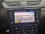 Skoda Superb Combi 1.4 TSI iV Sportline Business Automaat | Achteruitrijcamera | Cruise & climate control | Extra getint glas | LED verlichting | Standkachel | Stoelverwarming | Parkeersensoren voor en achter