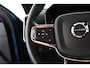 Volvo XC40 2.0 B4 AWD Ultimate Dark Pano / ACC / Harman Kardon / Camera