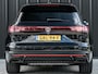 Volkswagen Touareg 3.0 TSi eHybrid 4MOTION R | 462PK | Panoramadak | Night Vision | Massage + Ventilatie | HUD | Dynaudio | Luchtvering | Adaptive Cruise | Ambiance Interieur | Keyless Entry | Stoelverwarming V+A | Stuurverwarming |
