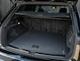 Volkswagen Touareg 3.0 TSi eHybrid 4MOTION R | 462PK | Panoramadak | Night Vision | Massage + Ventilatie | HUD | Dynaudio | Luchtvering | Adaptive Cruise | Ambiance Interieur | Keyless Entry | Stoelverwarming V+A | Stuurverwarming |