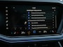 Volkswagen Touareg 3.0 TSi eHybrid 4MOTION R | 462PK | Panoramadak | Night Vision | Massage + Ventilatie | HUD | Dynaudio | Luchtvering | Adaptive Cruise | Ambiance Interieur | Keyless Entry | Stoelverwarming V+A | Stuurverwarming |