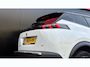 Peugeot 2008 1.2 PureTech GT Pack | Apple Carplay / Android Auto | Focal geluid | Navigatie | Stoelverwarming | Adaptieve Cruise | Alcantara bekleding | Achterbank in delen neerklapbaar | Achteruitrijcamera | Afwijkende dakkleur