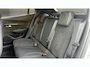 Peugeot 2008 1.2 PureTech GT Pack | Apple Carplay / Android Auto | Focal geluid | Navigatie | Stoelverwarming | Adaptieve Cruise | Alcantara bekleding | Achterbank in delen neerklapbaar | Achteruitrijcamera | Afwijkende dakkleur