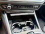 BMW 3-Serie 258 pk / Automaat / Alcantara / leder / Stoelverwarming / LED / Live Cockpit Pro / BearLock / M Performance