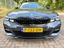 BMW 3-Serie 258 pk / Automaat / Alcantara / leder / Stoelverwarming / LED / Live Cockpit Pro / BearLock / M Performance