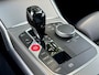 BMW 3-Serie 258 pk / Automaat / Alcantara / leder / Stoelverwarming / LED / Live Cockpit Pro / BearLock / M Performance
