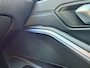 BMW 3-Serie 258 pk / Automaat / Alcantara / leder / Stoelverwarming / LED / Live Cockpit Pro / BearLock / M Performance