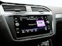 Volkswagen Tiguan 1.4 TSI eHybrid Life SOH 90,2% PHEV 245pk | Trekhaak Af Fabriek | Adaptive Cruise | Stoelen & Stuur Verwarmd | Navigatie | Virtual Cockpit | DAB | Plug In Hybrid |