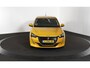 Peugeot 208 1.2 PureTech Allure | Climate Control | Cruise Control | Apple Carplay / Android Auto | Getint Glas | Achterbank in delen neerklapbaar | Airco (automatisch) | Apple Carplay/Android Auto|telefoonintegratie premium