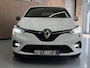 Renault Clio 1.3 TCe 130pk Edition One | Groot navi | Stoel&Stuurverwarming | Dodehoek | Bose | Carplay | Camera 100% onderhouden!