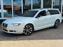 Volvo V70 2.5T Summum | Trekhaak | Stoelverwarming | Parkkeersensoren | Bluetooth | Cruise