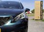 Peugeot 2008 1.2 PureTech Allure ✓1e Eigenaar✓D-riem vv in 2025✓110pk✓Navi✓Pano✓Carplay✓Pdc V+A✓Lm velgen✓N.A.P✓Halfleder✓Clima✓Apk tot 10-2027