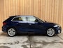 Audi A3 Sportback 30 TFSI Advanced edition Automaat | Sportstoelen | LED verlichting | Climate & cruise control | Apple CarPlay/Android Auto | Navigatiesysteem | DAB ontvangst | Parkeersensoren achter