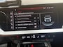 Audi A3 Sportback 30 TFSI Advanced edition Automaat | Sportstoelen | LED verlichting | Climate & cruise control | Apple CarPlay/Android Auto | Navigatiesysteem | DAB ontvangst | Parkeersensoren achter