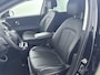 Hyundai Ioniq 5 Lounge 73kWh | SOH 92.9% | Elektrische stoelen | Afneembare trekhaak | Achteruitrij camera | Navigatie | Dodehoek detectie |
