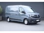Renault Master E-Tech T35 140pk L2H2 Advance long range 87 kWh Trekhaak Camera Leder