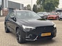 Volvo XC60 2.0 T6 Plug-in hybrid AWD Plus Black Edition Long Range / Google Maps Navi / Camera / Allseason Banden / Schuifkanteldak /