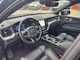 Volvo XC60 2.0 T6 Plug-in hybrid AWD Plus Black Edition Long Range / Google Maps Navi / Camera / Allseason Banden / Schuifkanteldak /