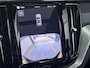 Volvo XC60 2.0 T6 Plug-in hybrid AWD Plus Black Edition Long Range / Google Maps Navi / Camera / Allseason Banden / Schuifkanteldak /