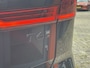 Volvo XC60 2.0 T6 Plug-in hybrid AWD Plus Black Edition Long Range / Google Maps Navi / Camera / Allseason Banden / Schuifkanteldak /