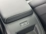 Volvo XC60 2.0 T6 Plug-in hybrid AWD Plus Black Edition Long Range / Google Maps Navi / Camera / Allseason Banden / Schuifkanteldak /