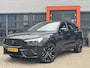 Volvo XC60 2.0 T6 Plug-in hybrid AWD Plus Black Edition Long Range / Google Maps Navi / Camera / Allseason Banden / Schuifkanteldak /