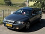 Volvo V70 2.4/170pk 5 cilinder Automaat | 125.560 km | Youngtimer | Inscription Sport | CarPlay | Schuifdak