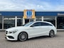 Mercedes-Benz CLA Shooting Brake 200 AMG Pakket | PanoramaDak | Carplay | Trekhaak afneembaar | Apk 10-2027 |
