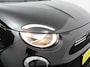 Fiat 500e Icon 42 kWh Navigatie Apple CarPlay Android Auto Camera Parkeerhulp Adaptive Cruise Control Stoelverwarming Climate Control Lichtmetalen velgen