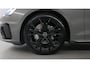 Audi A4 Avant 35 TFSI 150pk S edition Competition S-Tronic / Navigatie / Black Optiek / Parkeersensoren / 9