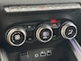 Renault Clio 1.0 TCe 90 GPF esprit Alpine / Pack Winter / Camera 360° / Fabrieksgarantie tot 25-06-2027 / Stuur- & Stoelverwarming / Adaptief cruise control / Keyless Entry/Start / Climate control / Draadloze telefoon lader / Apple Carplay/Android Auto /