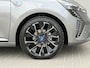 Renault Clio 1.0 TCe 90 GPF esprit Alpine / Pack Winter / Camera 360° / Fabrieksgarantie tot 25-06-2027 / Stuur- & Stoelverwarming / Adaptief cruise control / Keyless Entry/Start / Climate control / Draadloze telefoon lader / Apple Carplay/Android Auto /