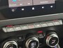 Renault Clio 1.0 TCe 90 GPF esprit Alpine / Pack Winter / Camera 360° / Fabrieksgarantie tot 25-06-2027 / Stuur- & Stoelverwarming / Adaptief cruise control / Keyless Entry/Start / Climate control / Draadloze telefoon lader / Apple Carplay/Android Auto /