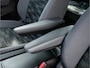 Volkswagen ID.4 Life 77 kWh SOH 92% Stuur+stoelverwarming/ Adapt. cruise/ Full map navigatie/ DAB+/ Carplay