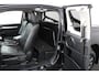 Toyota Hilux 2.4 D-4D Xtra Cab Professional | Stoelverwarming | Trekhaak | Parkeercamera | Roll-bar |