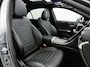 Mercedes-Benz C-klasse 300 e AMG Line 313 PK | Navigatie | Climate Control | Stoelverwarming | Cruise Control | Achteruitrijcamera | Panoramadak | Elektrisch verstelbare stoelen |