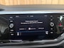 Volkswagen Polo 1.0 TSI Highline Apple CarPlay/Android Auto | Cruise control adaptief | Climate control | DAB ontvangst | Navigatiesysteem | Parkeersensoren voor en achter| Trekhaak