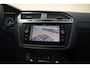 Volkswagen Tiguan 1.5 TSI R-Line Business+ Aut. [ Adapt.cruise Navi Virtual ]