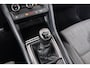 Skoda Karoq 1.5 TSI 150PK Business Trekhaak Carplay Camera