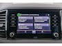 Skoda Karoq 1.5 TSI 150PK Business Trekhaak Carplay Camera