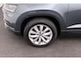 Skoda Karoq 1.5 TSI 150PK Business Trekhaak Carplay Camera