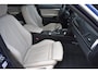BMW 3-Serie 330i Luxury Edition '19 LED Leder Individual Navi Clima Cruise