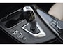 BMW 3-Serie 330i Luxury Edition '19 LED Leder Individual Navi Clima Cruise