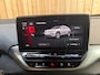 Volkswagen ID.4 Pro 77 kWh Apple CarPlay/Android Auto | Climate control | Cruise control adaptief | DAB ontvangst | LED verlichting | Navigatiesysteem | Sfeerverlichting | Trekhaak uitklapbaar