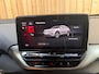 Volkswagen ID.4 Pro 77 kWh Apple CarPlay/Android Auto | Climate control | Cruise control adaptief | DAB ontvangst | LED verlichting | Navigatiesysteem | Sfeerverlichting | Trekhaak uitklapbaar