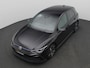 Volkswagen Golf 1.4 eHybrid GTE 245PK DSG Achteruitrijcamera, Adaptieve Cruise Control, 18" LM Velgen, Navi, Stoel-stuurverwarming, Parkeersensoren voor en achter