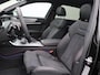 Audi A6 Avant 55 TFSI e quattro S edition Competition 367PK Aut. Panoramadak, Trekhaak, Adaptief Onderstel, 21" LM Velgen, Keyless, 360gr. Camera, Head-Up Display, B&O Audio